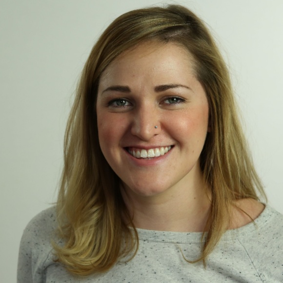 Meet your Posher, Carol - Picture 5 of 5